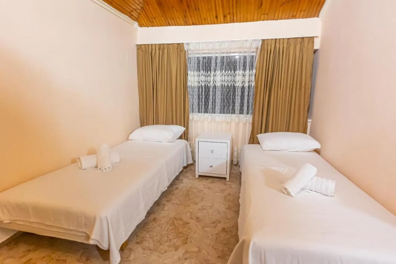 Relax Hostel Tirana